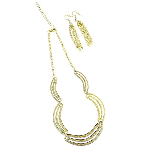 Vintage Style Silver Tone Statement Necklace & Dangle Earrings Set - Picture 5 of 9